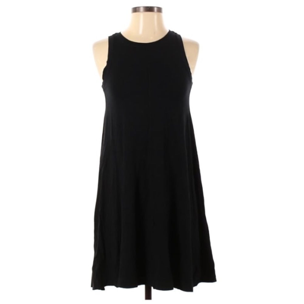 Ann Taylor Loft LBD Swing dress